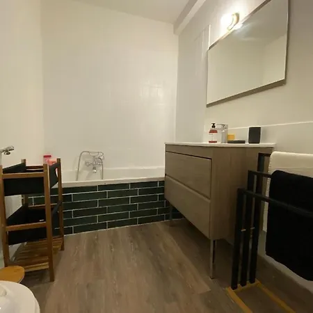 Cosy 2 Pieces, Jardin Privatif Et Piscine Fabron