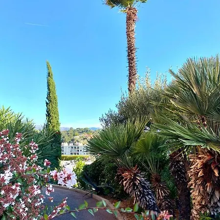 Cosy 2 Pieces, Jardin Privatif Et Piscine Fabron Daire